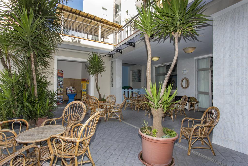 Hotel Lugano Cattolica Exterior foto