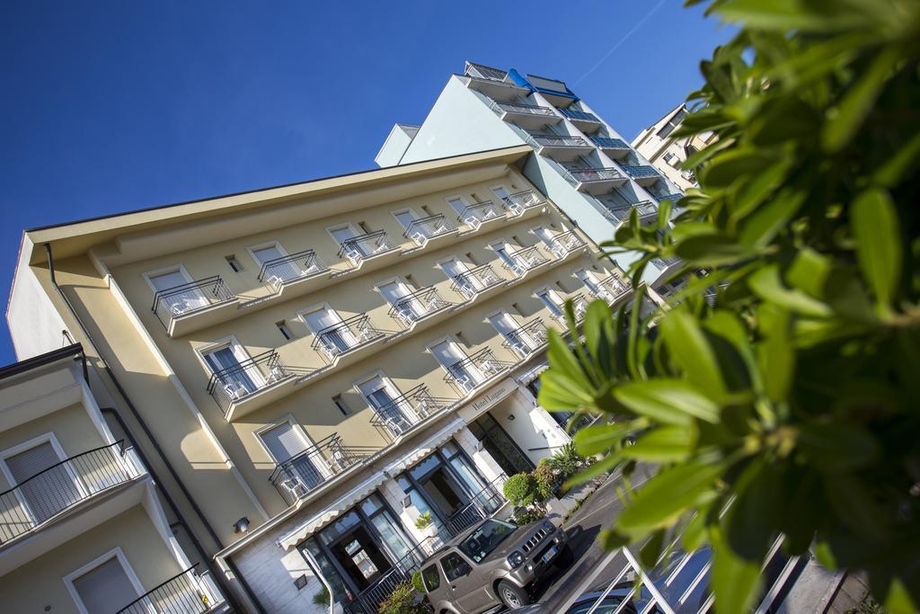 Hotel Lugano Cattolica Exterior foto