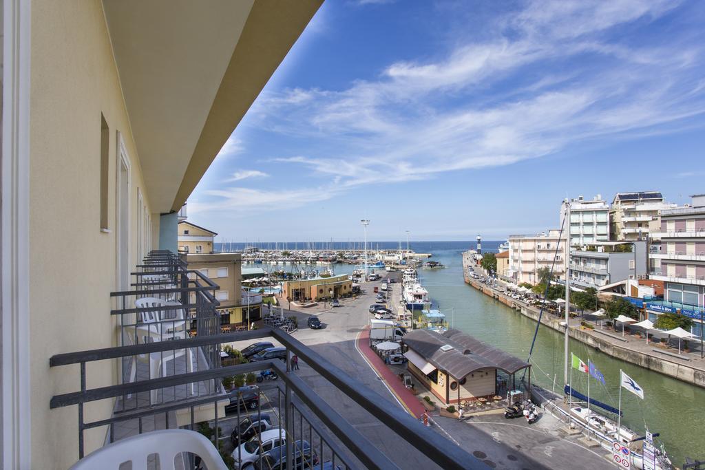 Hotel Lugano Cattolica Zimmer foto