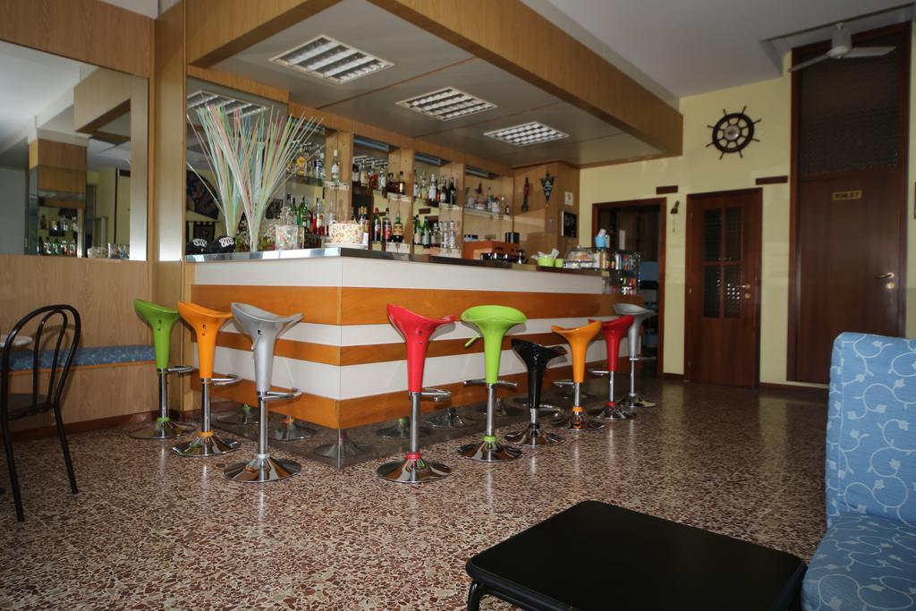 Hotel Lugano Cattolica Exterior foto